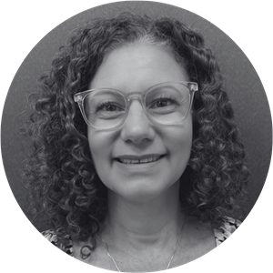 Dr Annelize Van Zyl